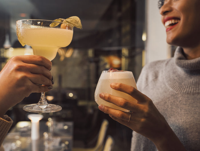 <h3>Let's make cocktails at home!</h3><h2><strong>BETTER WHEN SHARED.</strong></h2>